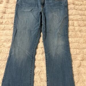 Levi's Women's Boot Cut Jeans in Blue